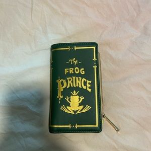 LOUNGEFLY PRINCESS AND THE FROG WALLET